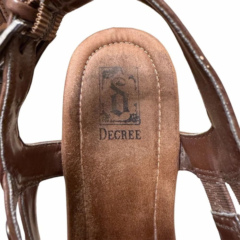 Y2K Decree Strappy Wedge Heeled Sandals Women’s 9 Brown Studded Chunky Boho